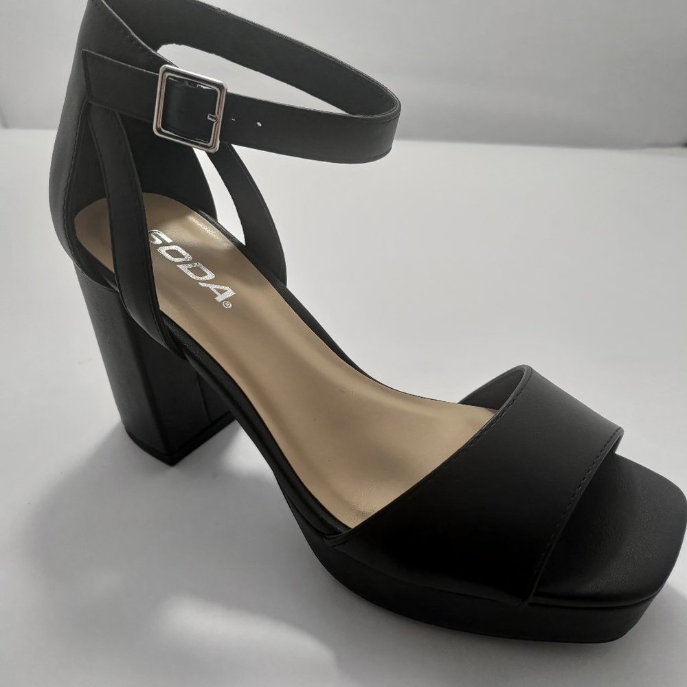 VOW Mid Platform Heel Sandal Black